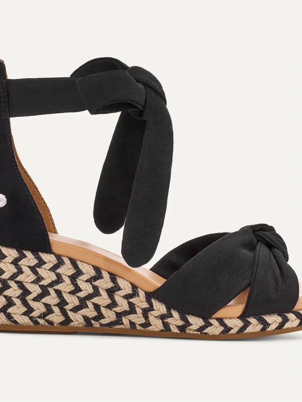Ugg Yarrow Espadrilles Wedge Sandals Black Canvas & Leather Women’s sz 11
